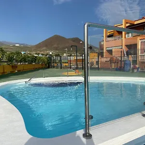 Chalet Simon Beach House Los Cristianos, Los Cristianos (Tenerife)